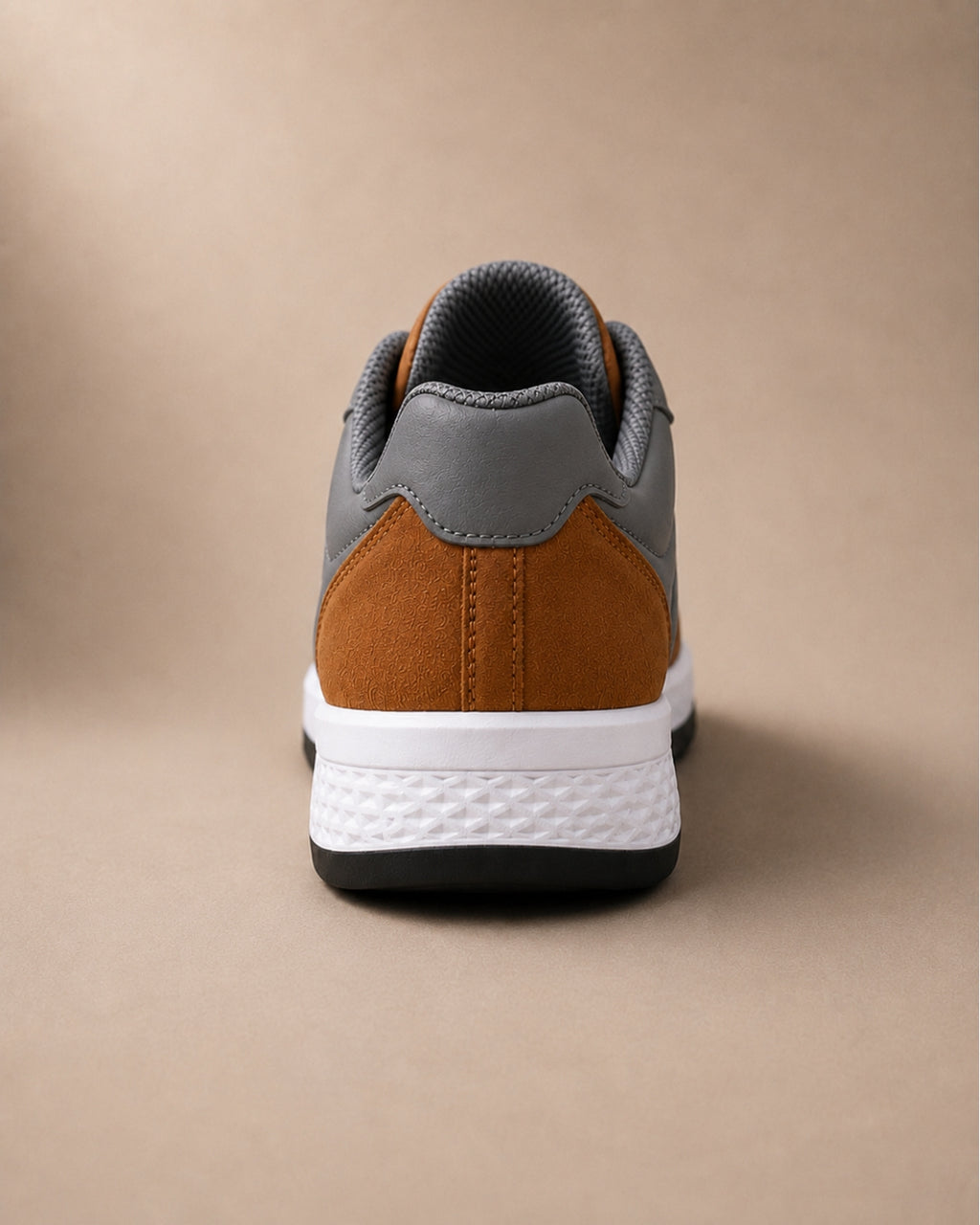 Montelvo Court | Minimalist Leather Sneaker