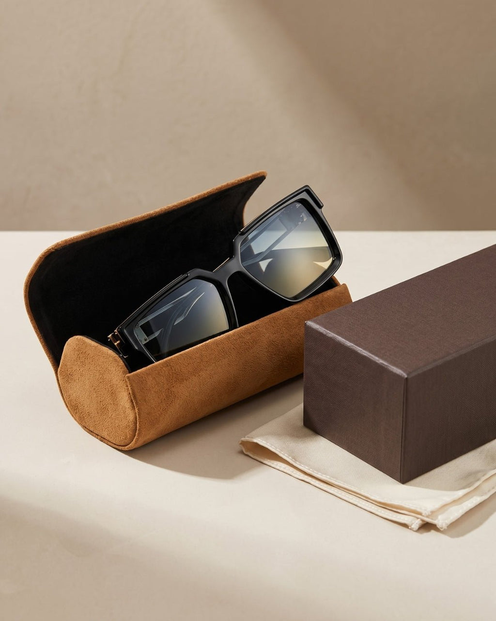 ARDELIO - Aurello Frame | Architectural Luxury Sunglasses - ARD-EYE-AUR-SAU