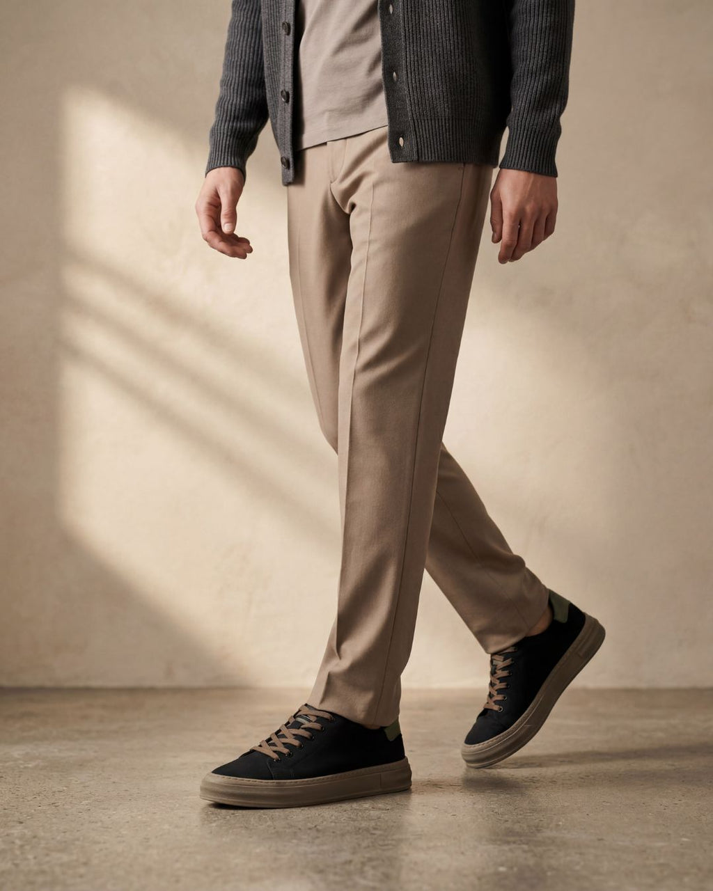 Avenoir Low | Minimalist Canvas Sneaker