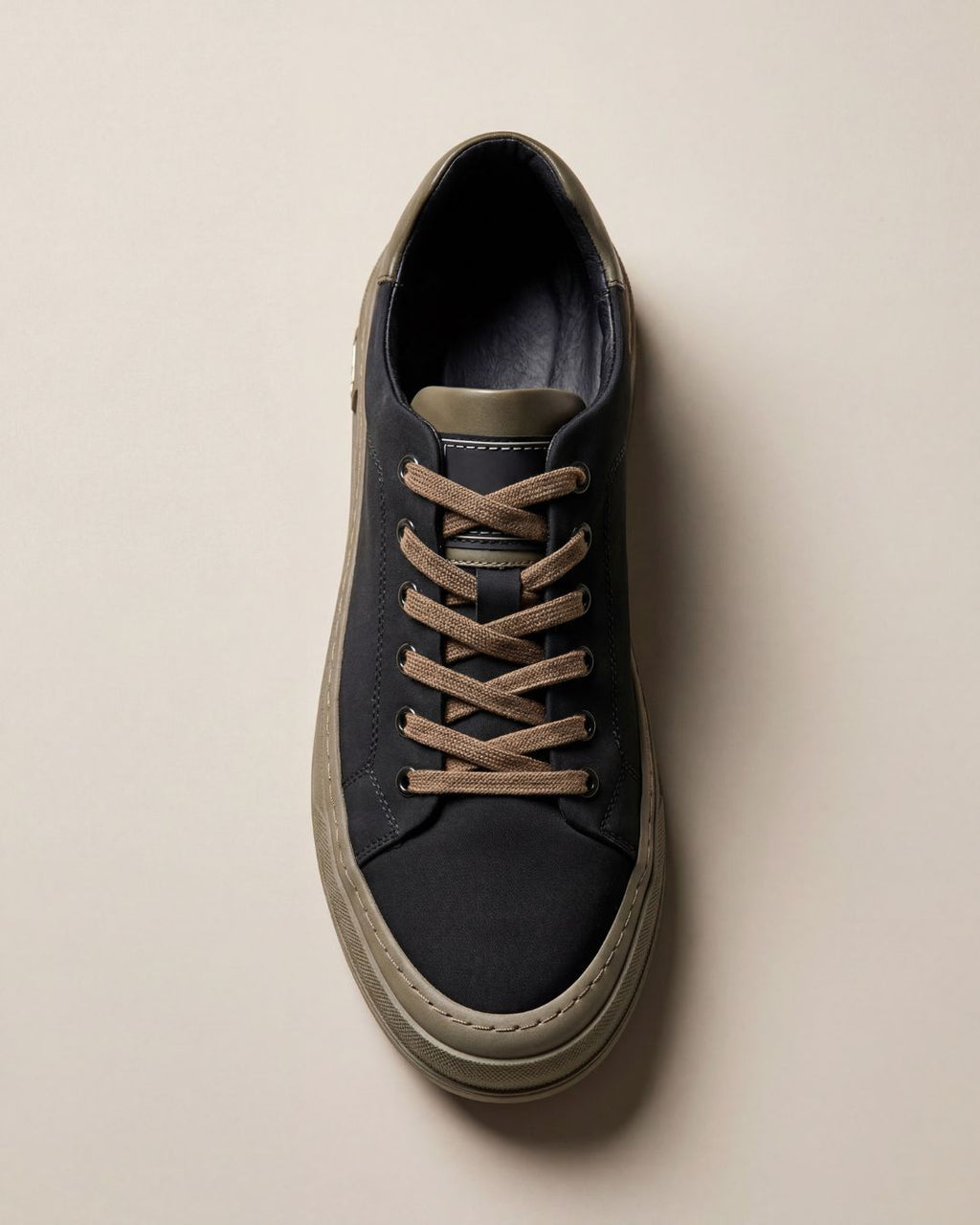 Avenoir Low | Minimalist Canvas Sneaker