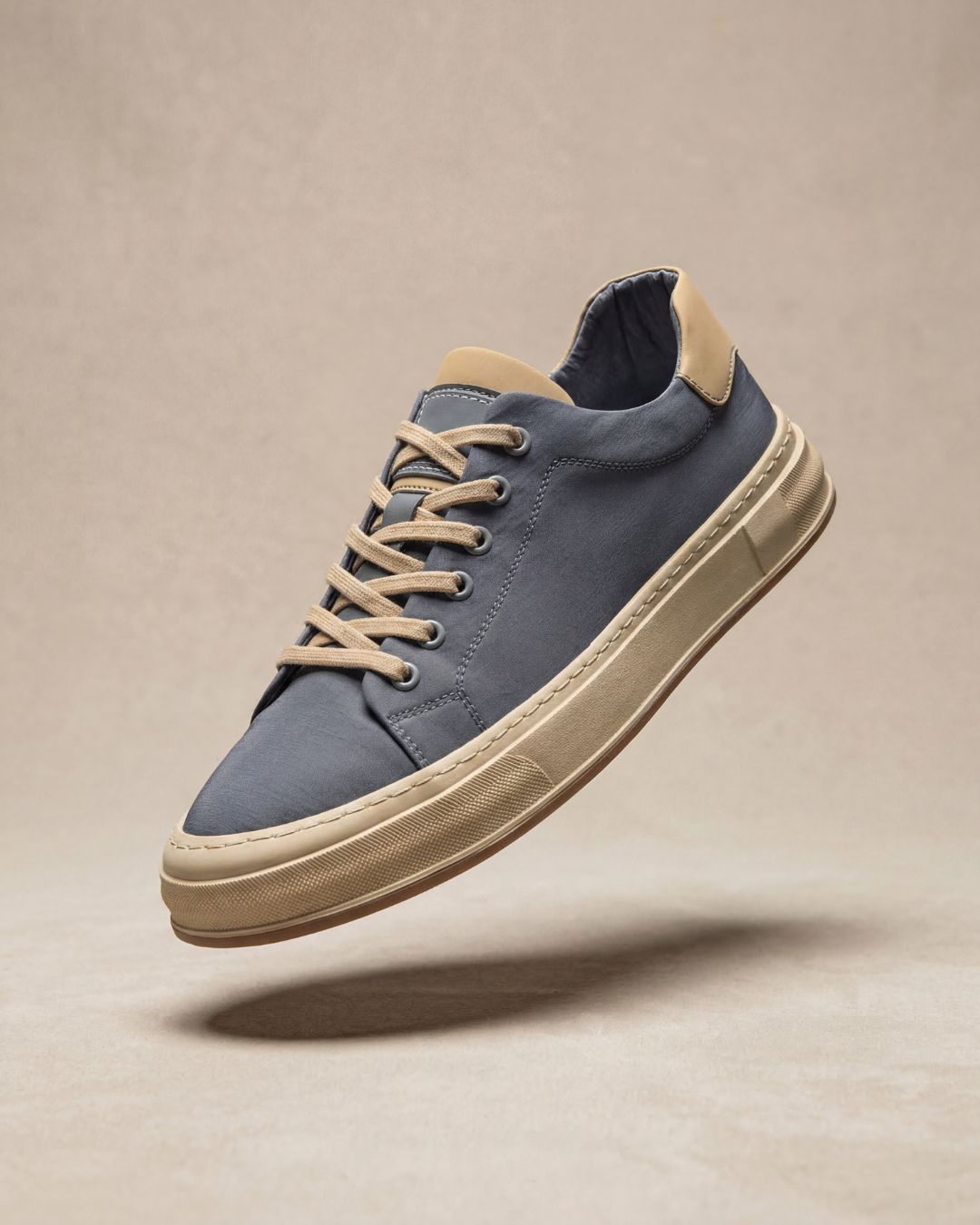 Avenoir Low | Minimalist Canvas Sneaker