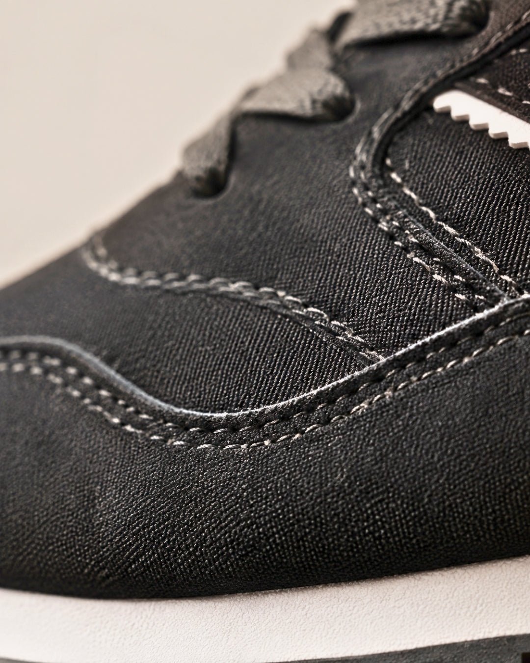 ARDELIO - Cavaro Runner | Retro Suede Sneaker - ARD-CAV-CAR-7