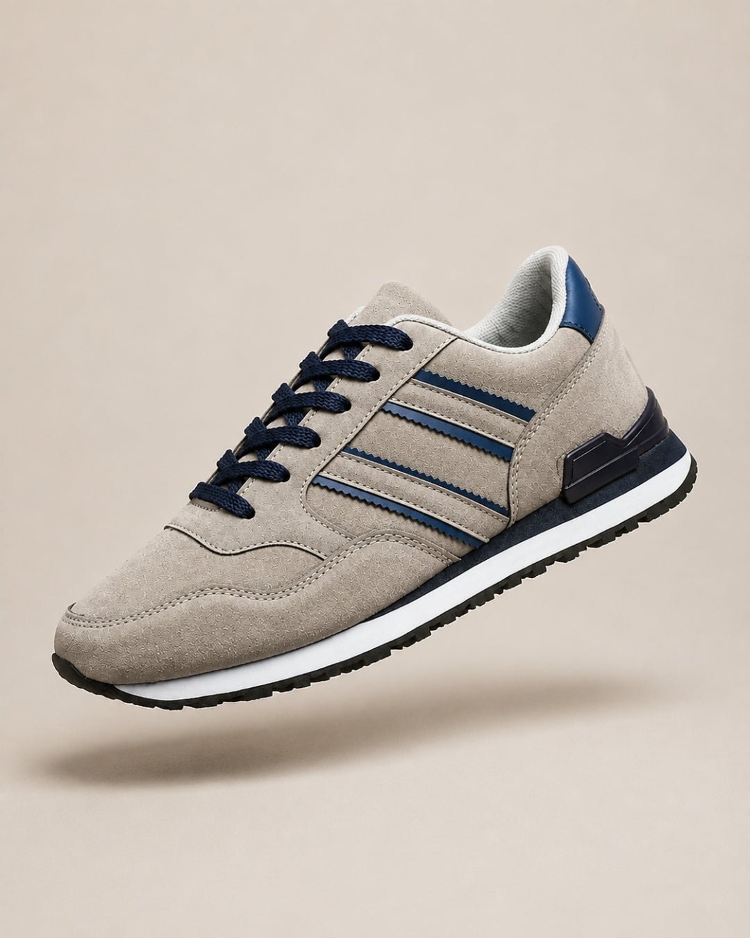 ARDELIO - Cavaro Runner | Retro Suede Sneaker - ARD-CAV-SIL-7