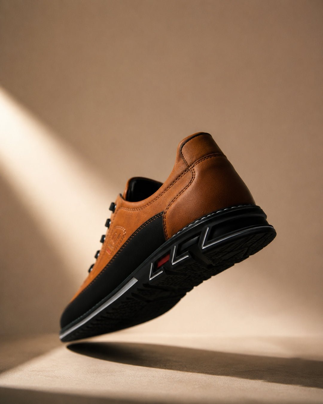 ARDELIO - Montclair Runner | Italian Leather Sneaker - ARD-MTC-RUN-CN-7